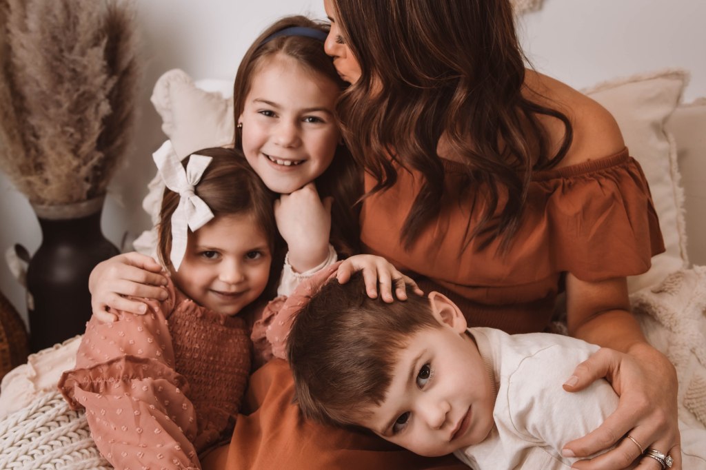 Capturing Precious Moments: Mommy and Me Photography&nbsp;Sessions